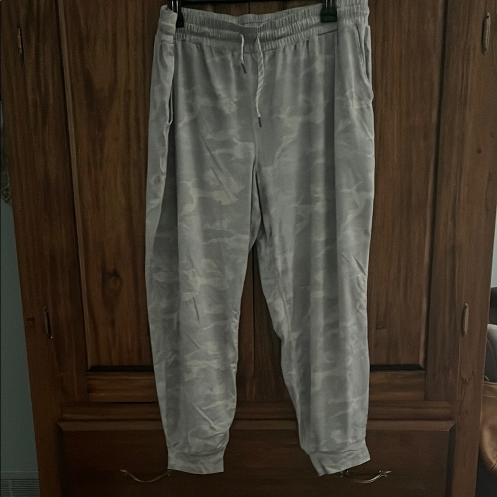 Kirkland Signature Gray Sweatpants Relaxed Fit